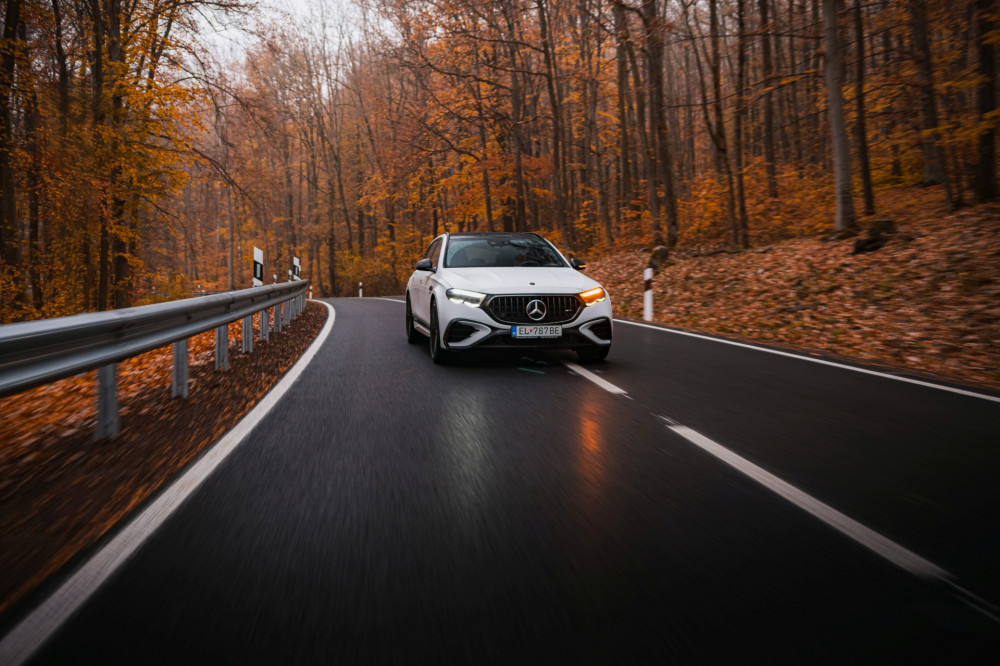 Mercedes-AMG E 53 HYBRID 4MATIC+